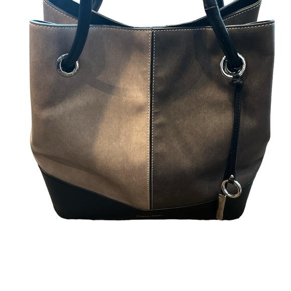 Calvin Klein tote - Picture 6 of 7